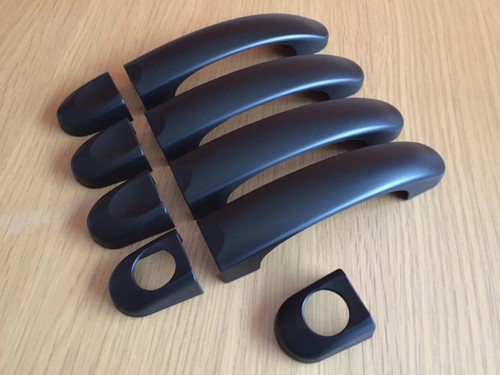 Matt black door handle - black,